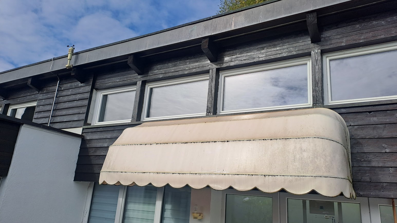 Professionell gestrichene Holzfassade nachher in Romanshorn